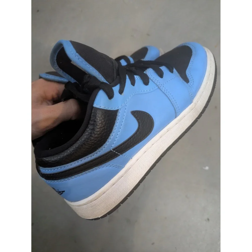 Jordan Air Jordan 1 Low Kid's 4.5Y Blue Black University Blue 553560-403